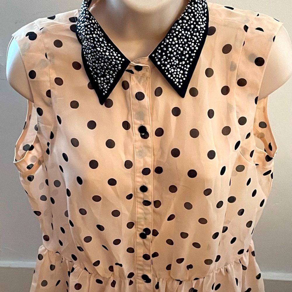 Topson Downs polka dots beige embellished collar peplum button up blouse, size M